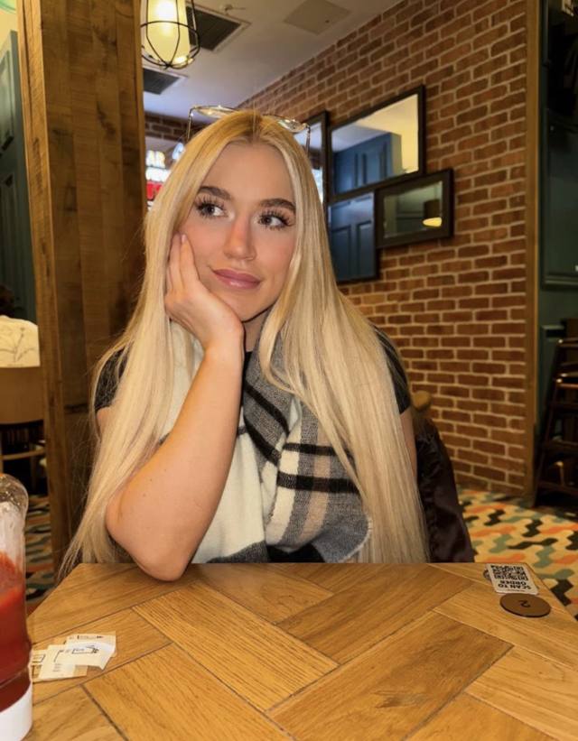 Single mother looking for regular sex