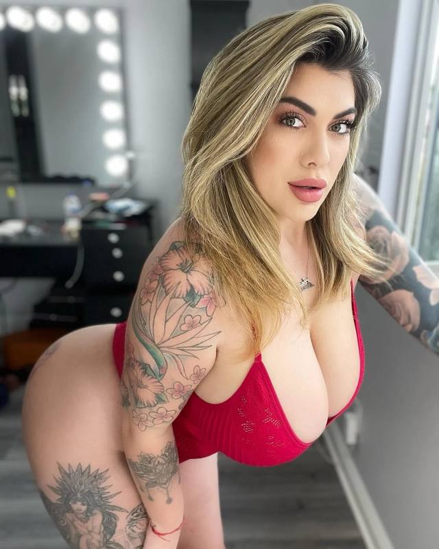 LET’S KEEP IT PRIVATE… MESSAGE ME 💌 SERIOUS VIBES ONLY 💋 DM ME IF YOU CAN HANDLE ME. +1 4082149210. WHATSAPP ONLY💯.