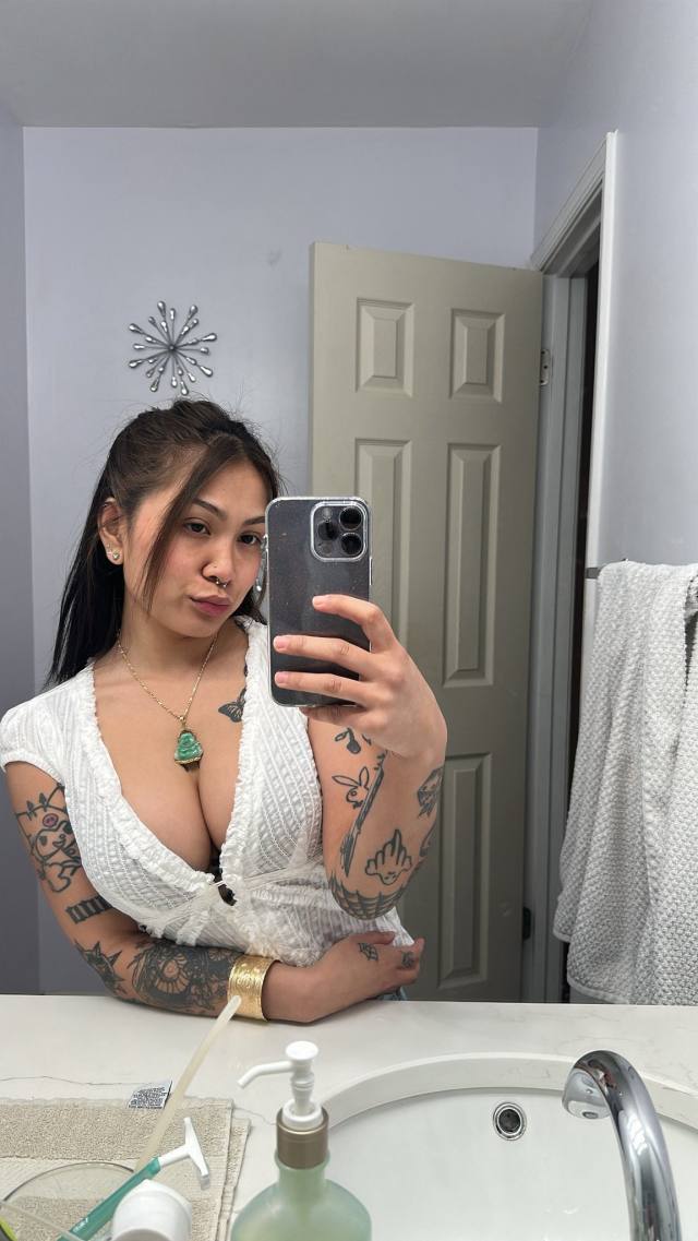 First 😍 time naughty cute 😍😍 ready to have fun Day and night incall or outcall