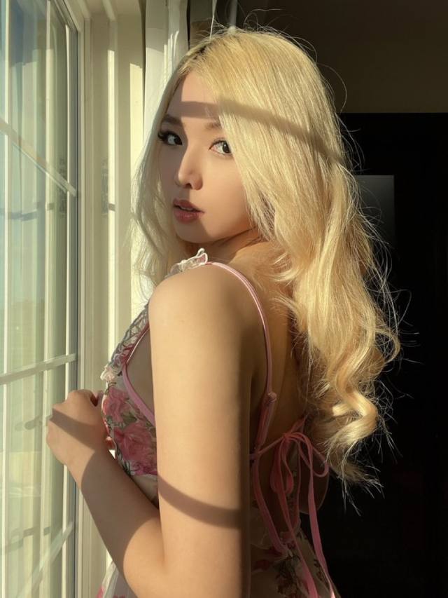 Sweet in the middle 😋🍒 I TAKE CASH💸🔥, Do you wanna have some FUN? 👅💦 Text me 3375572235 I’m available for any kind of fun,Hor