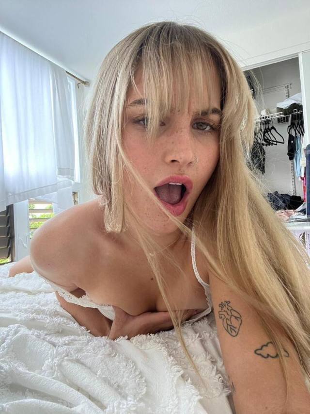 Clean pusxy , shaved Raw, an@l, massage,*.. I’m available all day