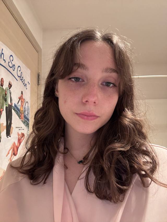 Hi gentlemen😍🦋, I'm a Charming and Independent Stunning young female.💜Looking To Entice Your most Erotic Desires!😉✔Providing