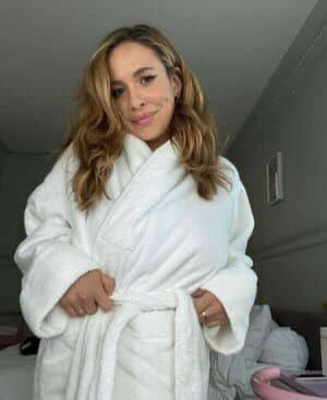 Am down for fun, I can't wait to ride on your cock without stopping, let do this now