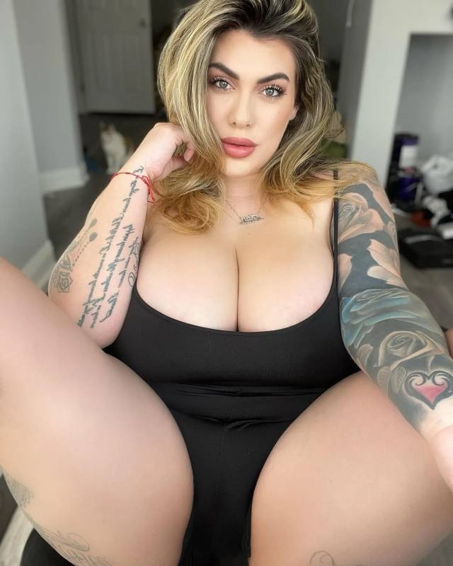 LET’S KEEP IT PRIVATE… MESSAGE ME 💌 SERIOUS VIBES ONLY 💋 DM ME IF YOU CAN HANDLE ME. +1 4082149210. WHATSAPP ONLY💯.