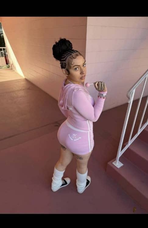 A nice looking young lady🥰searching for a serious relationship💋💖🥰, not here for games or any drama of such.