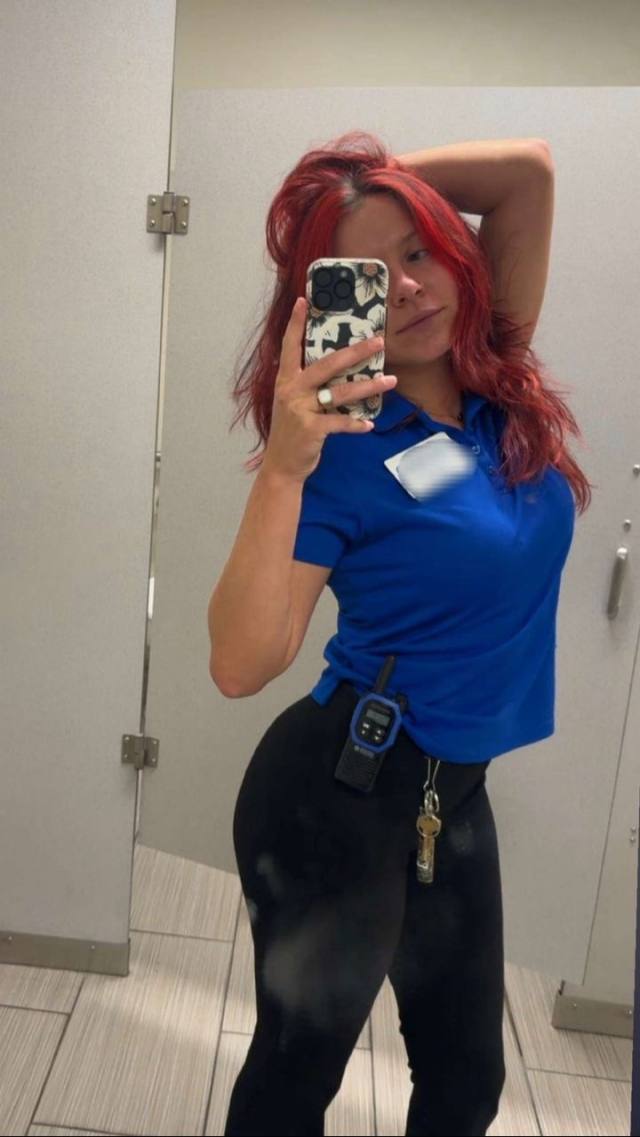 NO PAYMENT REQUIRED-SEXY SINGLE MOM AND LOOKING TO HAVE FUN I'm a sexy mom of two kids. A single mom and I'm very horny 🍑🍑💦