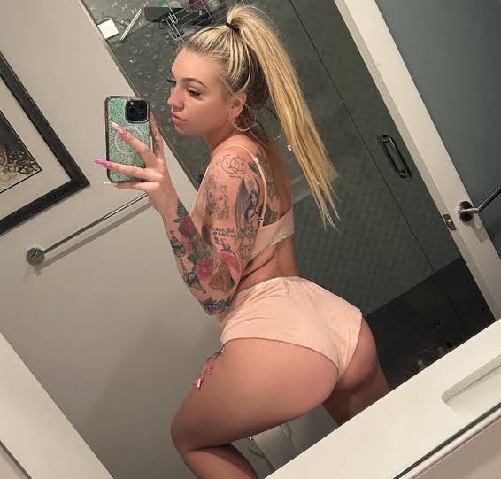 I’M MISTRESS LISA LOOKING FOR A SLAVE TO OWN AND DOMINATE & ALSO TRAIN IN MY DUNGEON. WhatsApp number: +1 (845) 675-3877