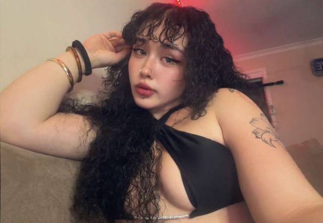 TEXT ME ON  +19792038611 FOR CHEAP RATE I ACCEPT PAYMENT IN PERSON 🧲✅B-B-B-J🧲✅100% YOUNG✅100% PRETTY 🧲GFE🧲