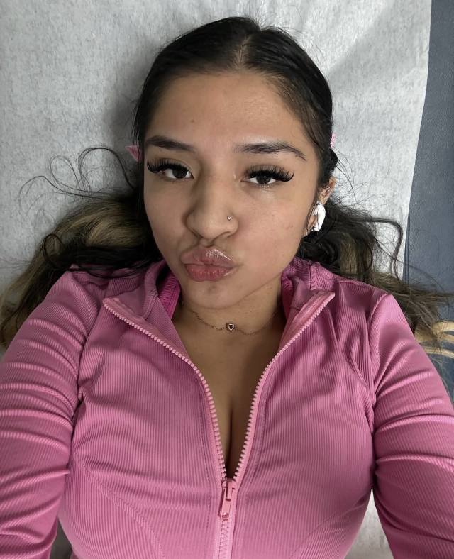 Text me for both incall and outcall