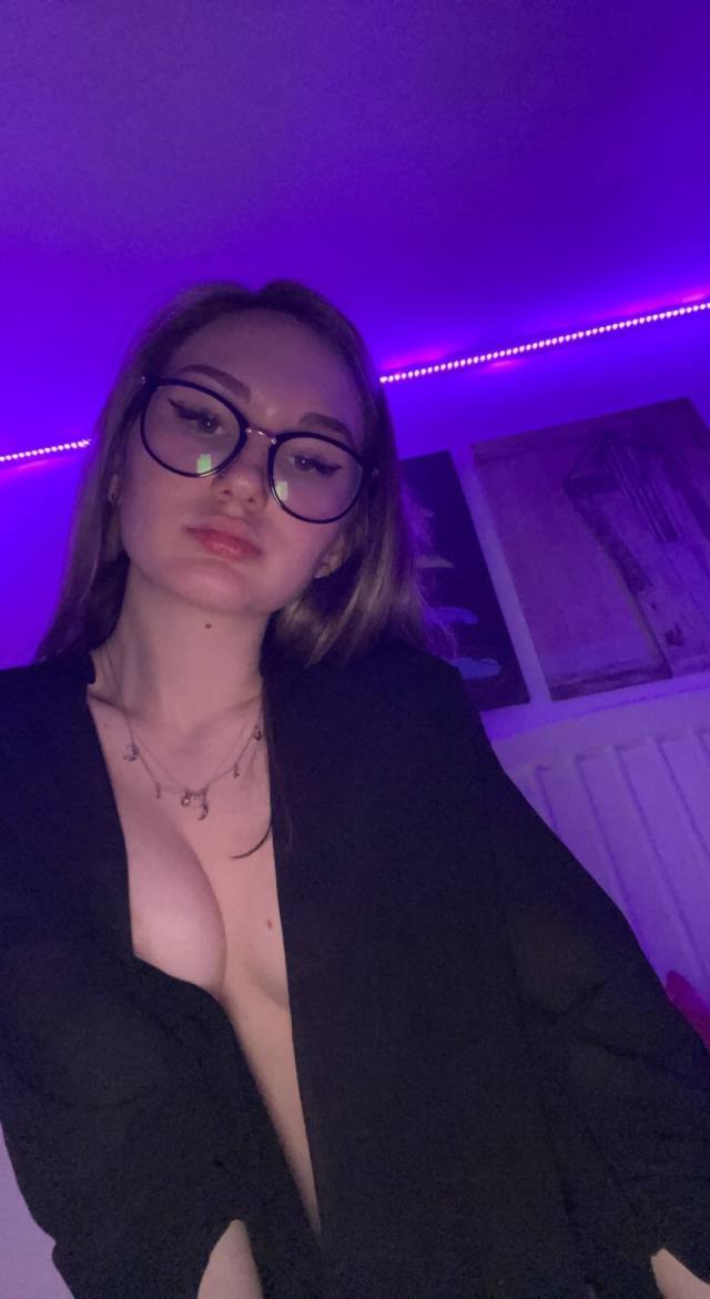I’m Available for in calls & outcalls , I take it Raw, Anal and Bareback Oral if you are clean. #unber : +18082059633 Zangi: