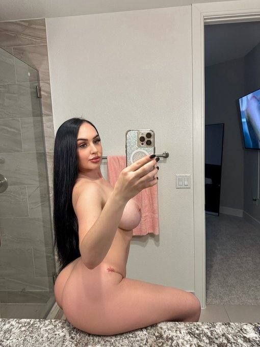 No deposit Any sweet gentlemen in town? HMU lets get nasty for the weekend I take cash and other payments