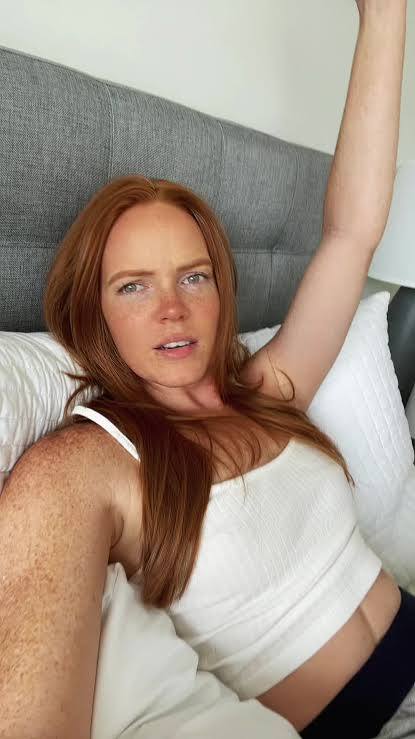I’m single with a kid and I’m here looking for a friend with benefits. A man who can come down and fuck me when I need you be