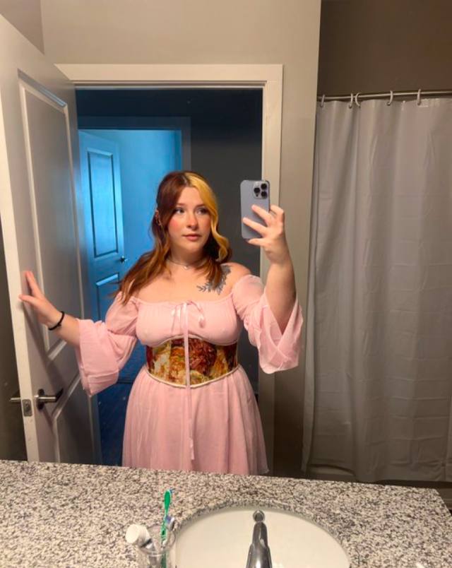 smash or pass? I’m down for sex and body massage hmu on_____ telegram @christine_naples07  and let’s meet up ❤️