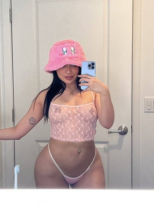 I'm available 👅for female escort💦down to fuck 💋🍆both incall and outcall @cheap prices Text me on Cellphone number :+1 (573) 6