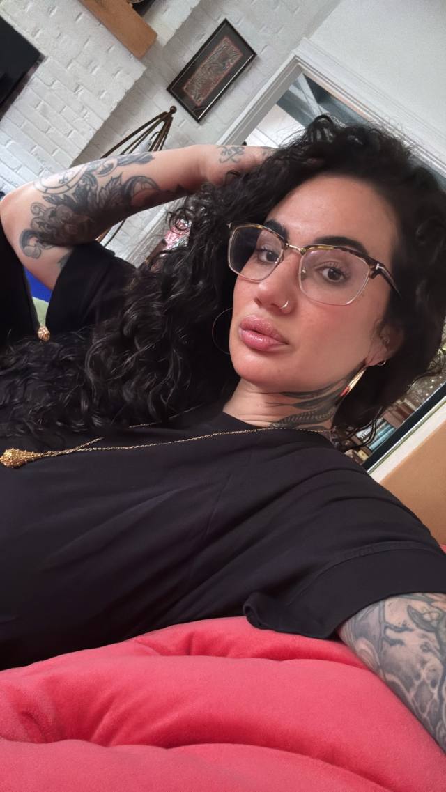 I’m DOWN FOR ALL KIND OF SEX AND I TAKE ANY KINDA DICK INSIDE MY MOIST KITTY💦🍑 And Contact Me On My Cellphone Number: 7122507