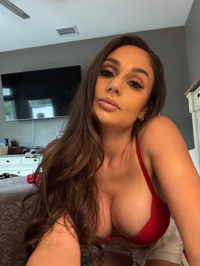 I Can Host or Visit💚 your place and can call also available 💚🍆🤍