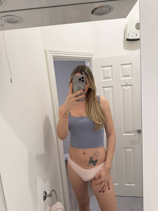 I’m Bella 😊Professional massage you should try🍑 am 420friendly and I do party 🎊,FaceTime fun Available and I also sell my exp