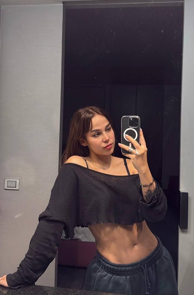 Sexy single mother that needs fun
