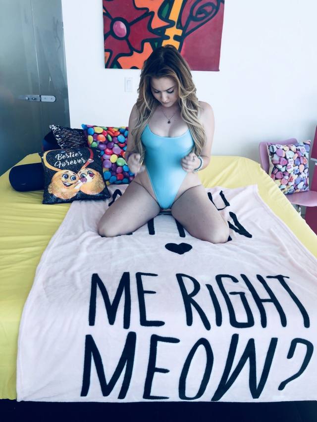 I’m down to f**k u hard all types of position And you will💦really love having fun with me🍑DoggyStyle✔**** ThroatFuck✔Cowgirl