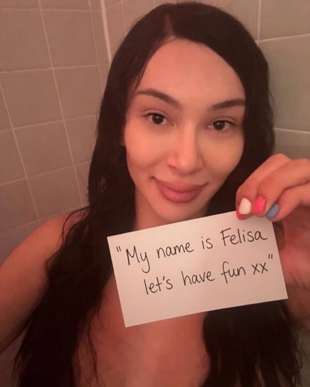 Hello 👋 I’m Felisa  New in Town 👅🍬🍭😋 💖indulge in the perfect Package✨🍭that I guarantee you'll love come back running for more