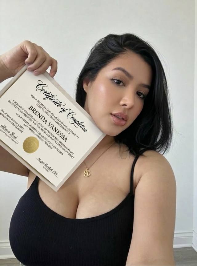SOFT HANDS 🫱🏻‍🫲🏼WARM TOUCH 👐🏻,DEEP RELAXATION 💆🏼,HAVE A GREAT SESSION 🌺WITH THE BEST AND CERTIFIED IN TOWN DM  +19412860652