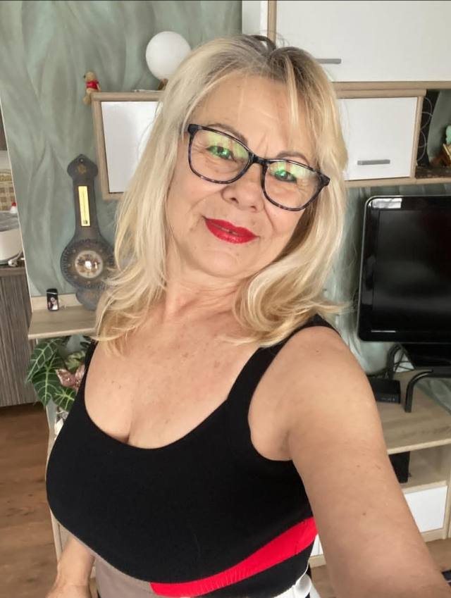 I LOVELIES,IM NEW IN TOWN! 56YO BLONDE VERIFIED ✅ LICENSED MASSAGE THERAPIST; NO BS.. SERENITY WELLNESS SPA /ESCORT SERVICES.