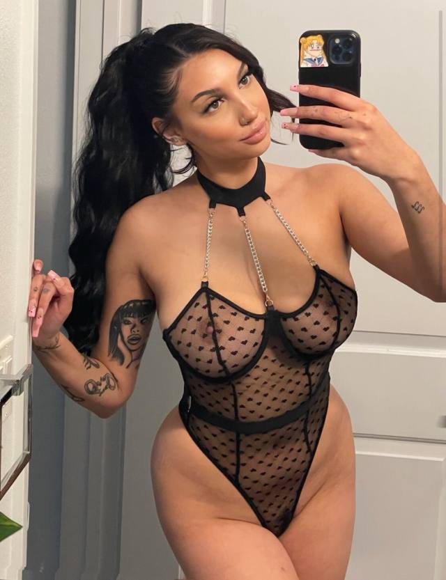 Ready to be stuffed and spit roasted🍆💧 ✔ Horny Queen💘Available 💘Incall/Outcall. sex with no condom am very clean 🧼 car 🚗 date