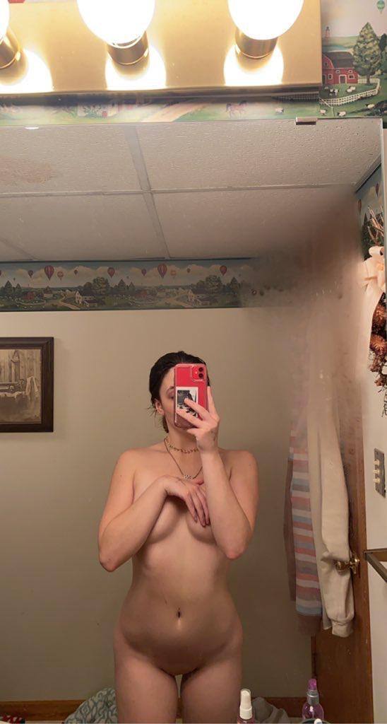 I accept payment in person text message: )513)656-7325 let meet up and I sell content 💦 dm for any kind of party favors ‬ 🫦🍑