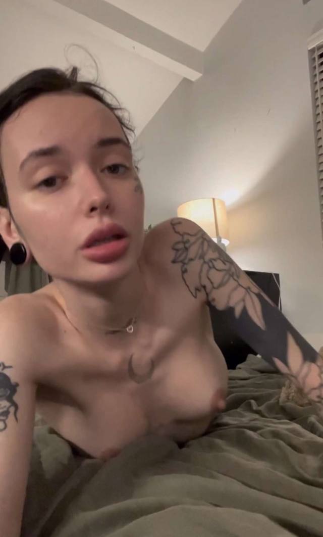 I'm a hot sexy lady,🥰👅 text me  +1 7744021607   My service includes,69…HMU on my telegram (@lovesuzy112……. No number or atta