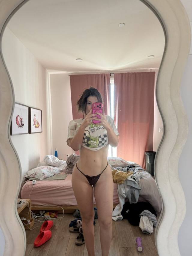I party🔥 💦  ❤️ no Bullshit AM NEW IN TOWN WE CAN WORK FOR REGULAR ❤️lNumber : +1 (682) 469-9638