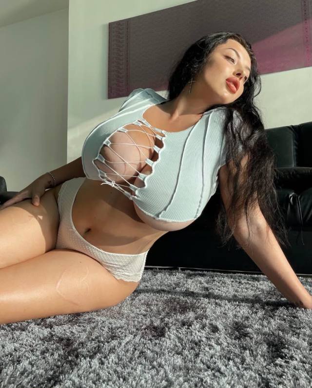 NO UPFRONT PAYMENTS❌ , NO DEPOSIT ❌ PAYMENT IN PERSON 🧍 💰💵IM EMILY 😍  I DO BJ DOGGY CREAM PIE AND ANAL 💦🔥 I SWALLOW LOADS.