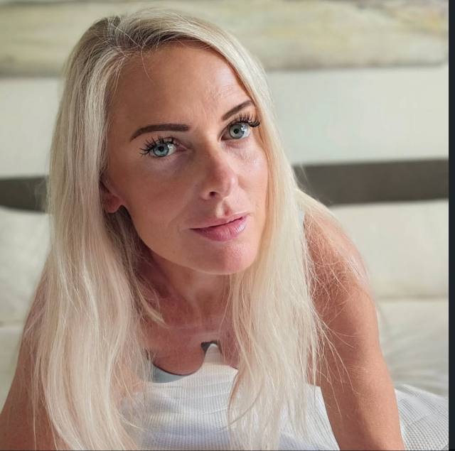 𝐓𝐡𝐢𝐬 𝐢𝐬 𝐚 𝐫𝐞𝐠𝐢𝐬𝐭𝐞𝐫𝐞𝐝 𝐚𝐝 𝐚𝐧𝐝 𝐯𝐞𝐫𝐢𝐟𝐢𝐞𝐝 ✔️™️®️ THIS PROFILE HAS BEEN VERIFIED, TRUSTED AND ALL PAYMENT METHOD SHE AGREES ON IS G