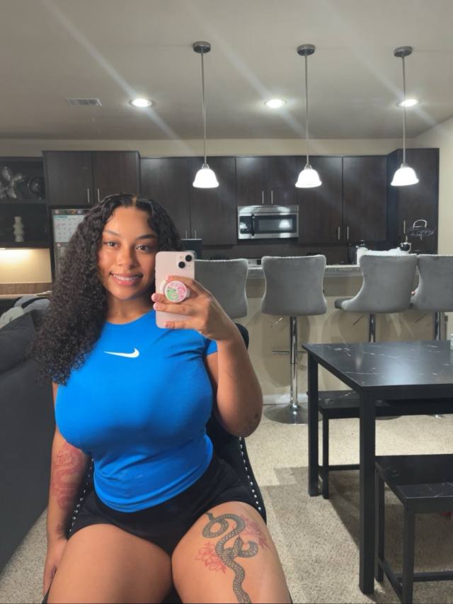 ITS MY BIRTHDAY 🤤LETS PARTY💦👅❄️💦 NASTY FUN WITH PARTY FLAVORS😉🐱💦💦👅 ANAL/ORAL🫦🧴CAR SEX  🍑 QUICKIE💦👅NURU/2SUM SPECIAL $100/hr ✅