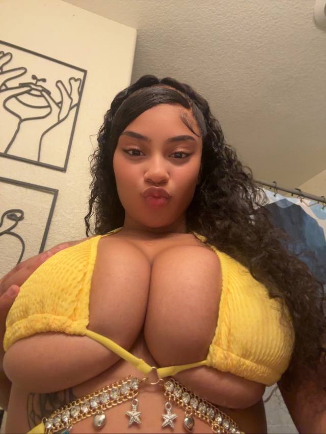 🤤COME FUCK ME DADDY 💦LET ME SQUIRT ON IT 💦👅❄️💦 GAME AND FUN PARTY WITH FLAVORS😉🐱💦💦👅 ANAL/ORAL🫦🧴CAR SEX  🍑 QUICKIE💦👅NURU/2SUM