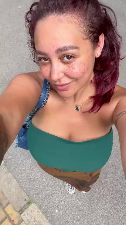 Hello, im a mobile licensed massage therapist I render all types of body massages,cracks and therapy at fair affordable rates