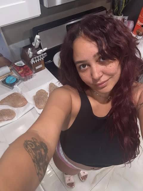 I’m a licensed mobile massage therapist. I offer different types of body massages, therapy, and relaxation services at fair a