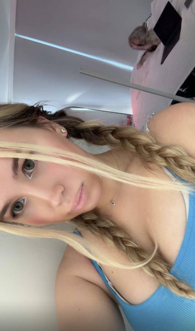 NO PAYMENT REQUIRED- SEXY SINGLE MOM FOR MEET AND FUCK AS LONG AS YOU KNOW HOW TO USE YOUR DICK 🍆🍑🍆💦.