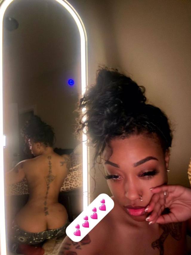 ARE YOU NOT TIRED 😪 OF THE FAKES ADS OUTHERE? HMU FOR SOMETHING REAL 💯 NO GAMES NO BS!! STRICTLY FUN HMU