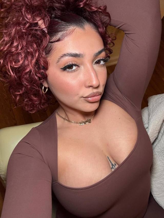 I’m divorced looking for friends with benefits.