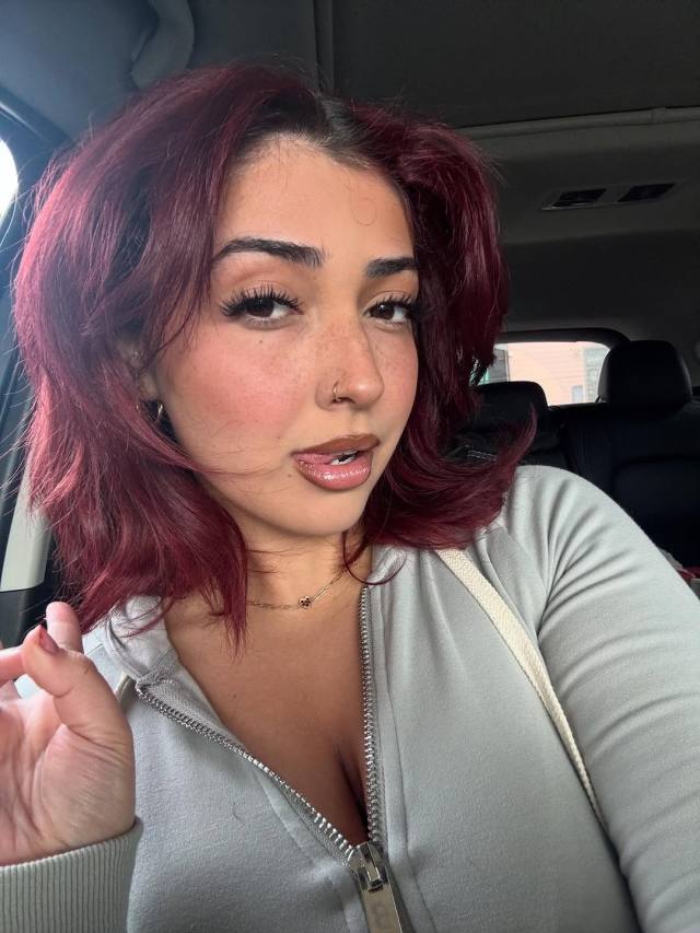 I’m divorced looking for friends with benefits.