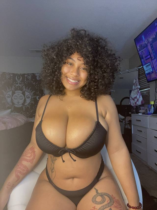 🤤CUM ON MY FACE DADDY 💦LET ME RIDE YOU💦👅❄️💦 CLEAN SQUIRTER WITH PARTY FLAVORS😉🐱💦💦WEEKEND SPECIAL 👅 ANAL/ORAL🫦🧴CAR SEX  🍑 💦👅