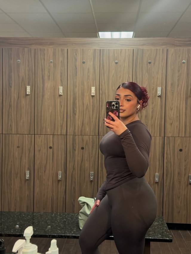 I’m divorced looking for friends with benefits.