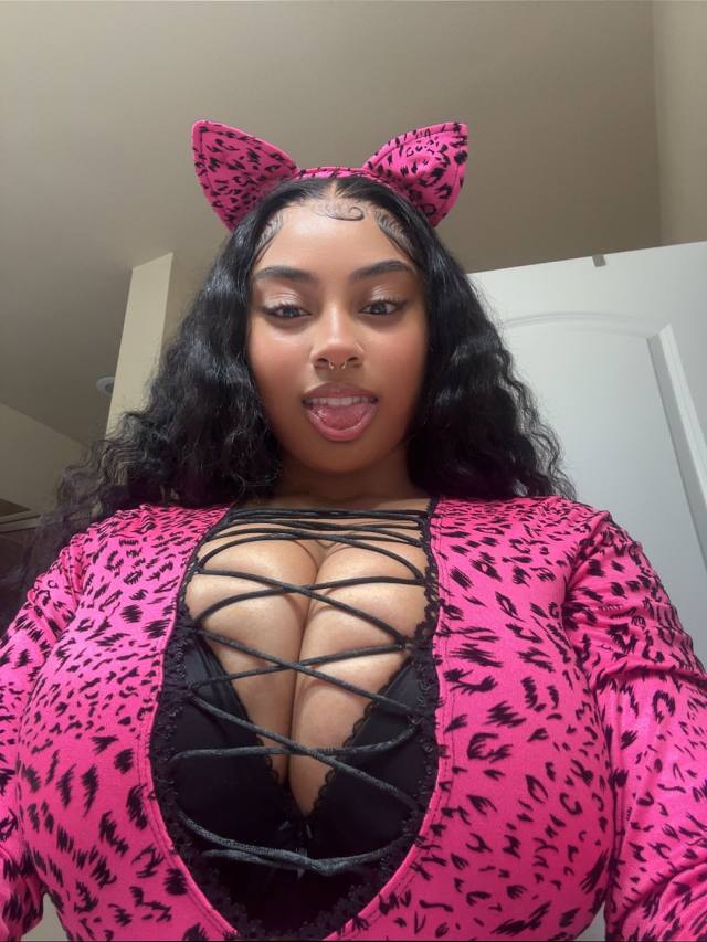 FUN ADVENTURE💦🤤ALLOW ME TAKE CONTROL 🍆PAPI👅 💦👅❄️💦WET SQUIRTING PUSSY 😉🐱RAW 💦VERY SAFE 🩺🏥💦I PARTY ❄️ 👅 NURU MASSAGE🫦🧴CAR DATE