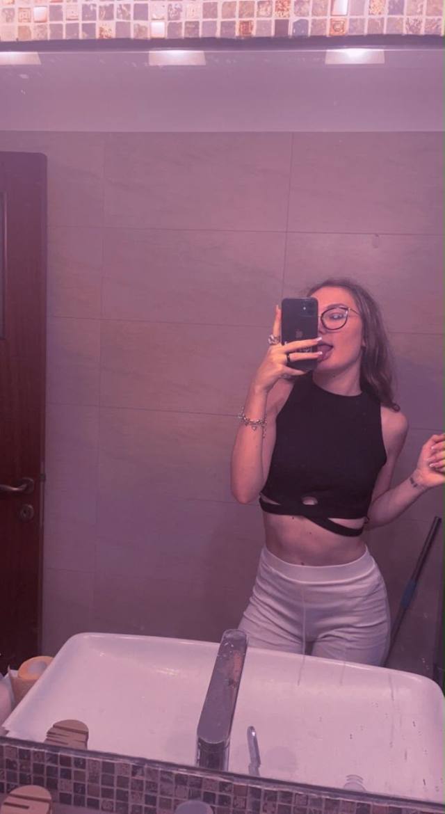 I’m available for fun at affordable rates Telegram: @evaz18