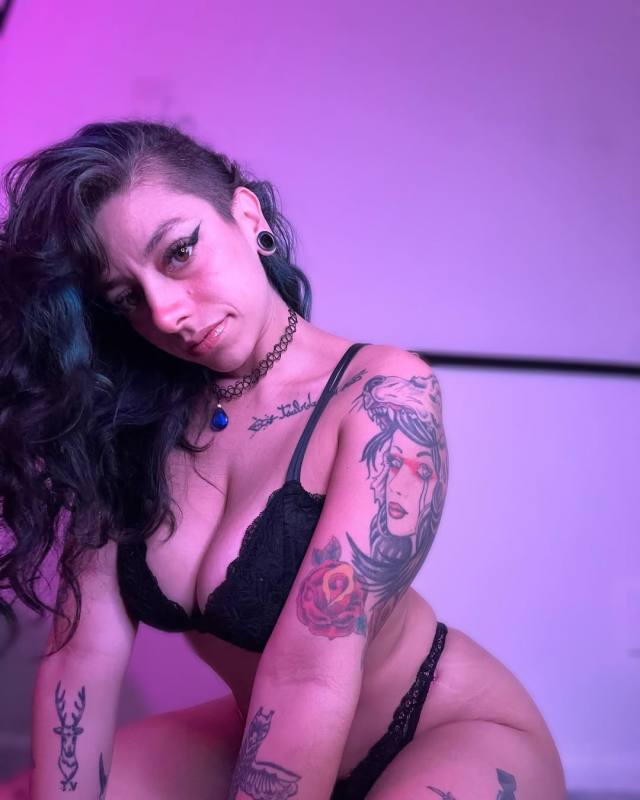 You will beg me to treat you bad 👅💦