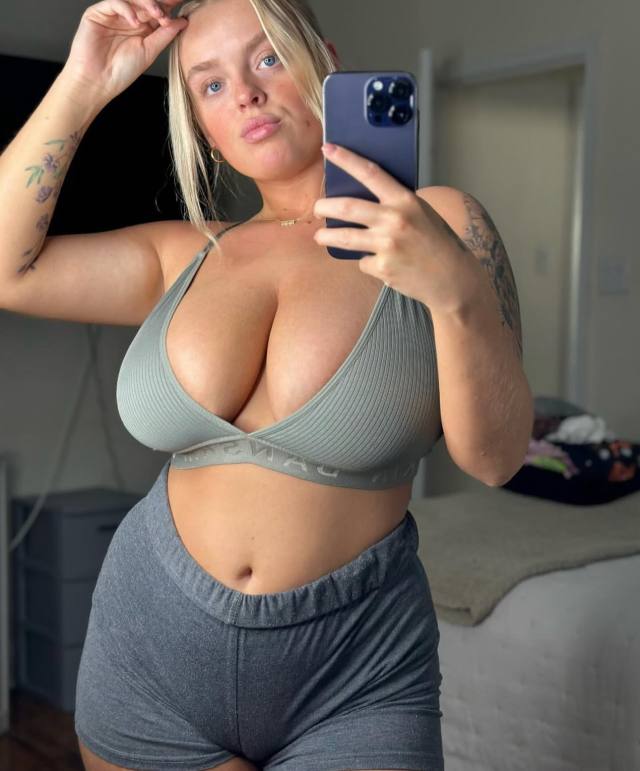 🍆🍆🍆🍑💦💦💋💋 Hot Girl ❤️BooB$ ❤️DoGGY STYLY 🍑🍑 READY FOR SU