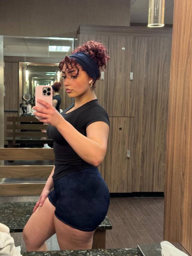 I’m divorced looking for friends with benefits.