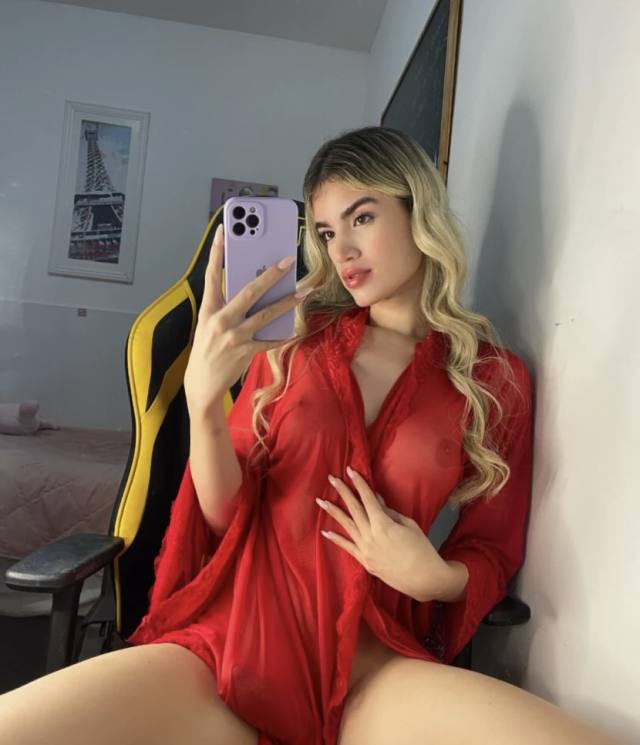 SEXY LAINE READY TO FUCK RIGHT NOW❤😁 FACETIME SHOWS,NASTY VIDEOS AND NUDES AVAILABLE FOR SELL, I OFFER BARE, ANAL, BBJ AND 69