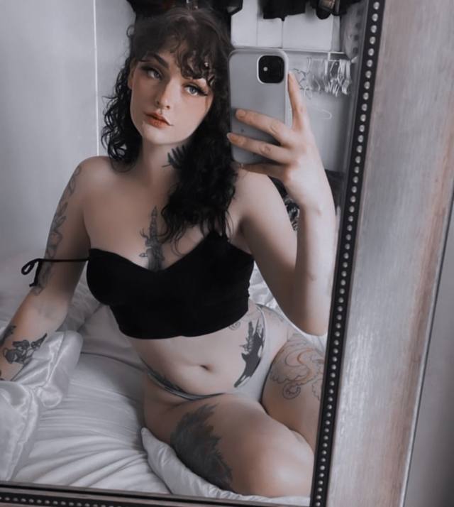 DOWN FOR FUN AND SELL DRUG 👅 !!! 💦💦💦💦🍆🍆🍆🍆 INDEPENDENT
