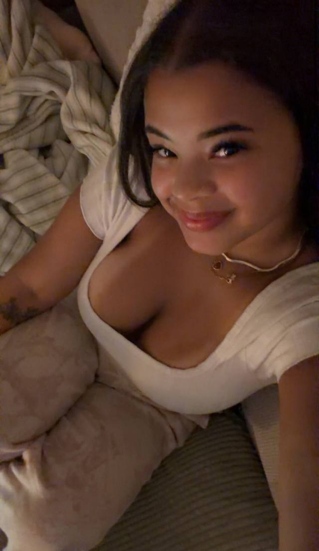 🍑🍑Available for all kind of services. I offer all kind of services with no restrictions 60937272